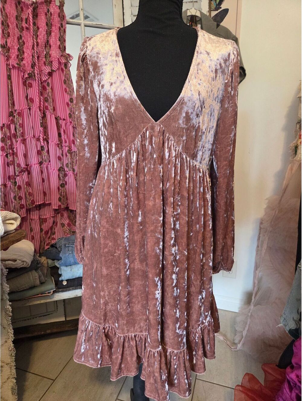 Hem & Thread Dusty Rose Velvet Long Sleeve Dress - Size Small